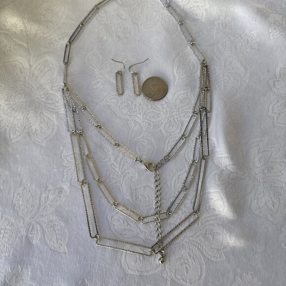 Paperclip Link Earring Set Silvertone Layered Chain Statement Necklace 23" NEW - Picture 2 of 10